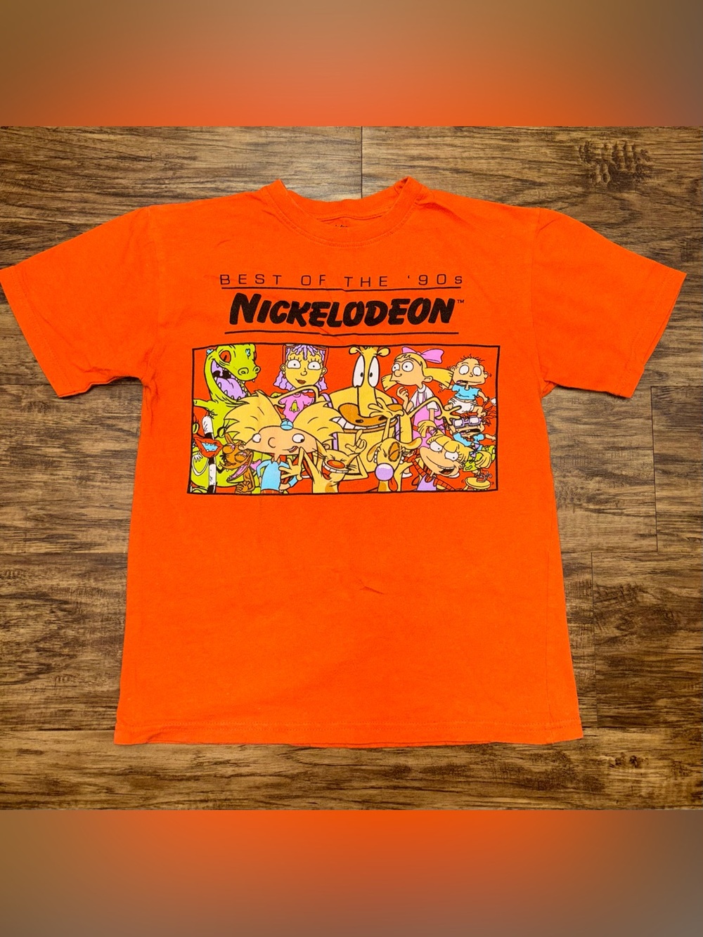 Nickelodeon T-Shirt Size Medium